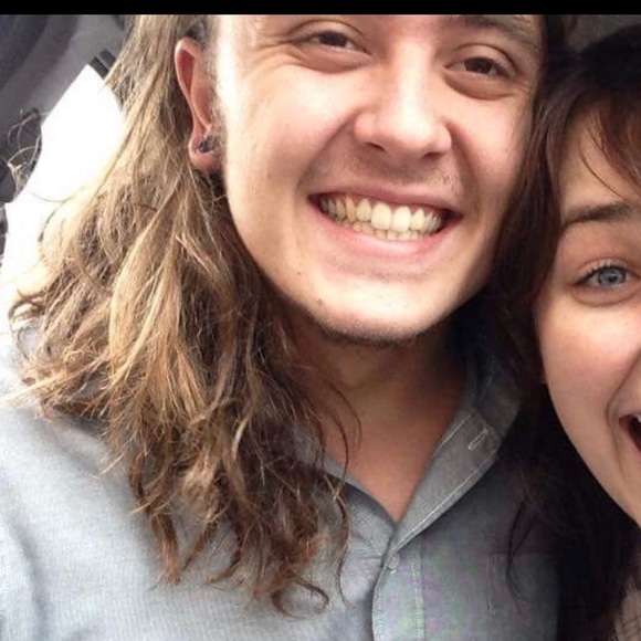 Meet your Posher, Andrew - Picture 1 of 1